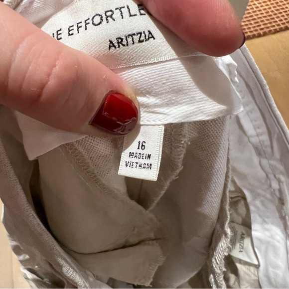 The Effortless Pant Cropped - CruiseLinen - Picture 7 of 7